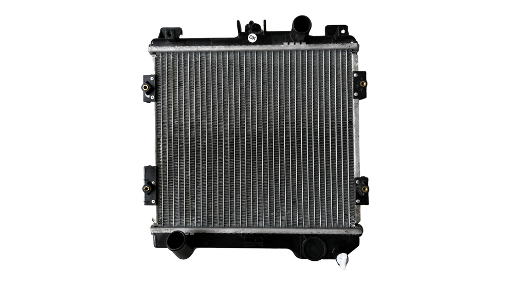 Mahindra Maximo LTV Radiator Without Pressure Cap | Aftermarket | Varun ...
